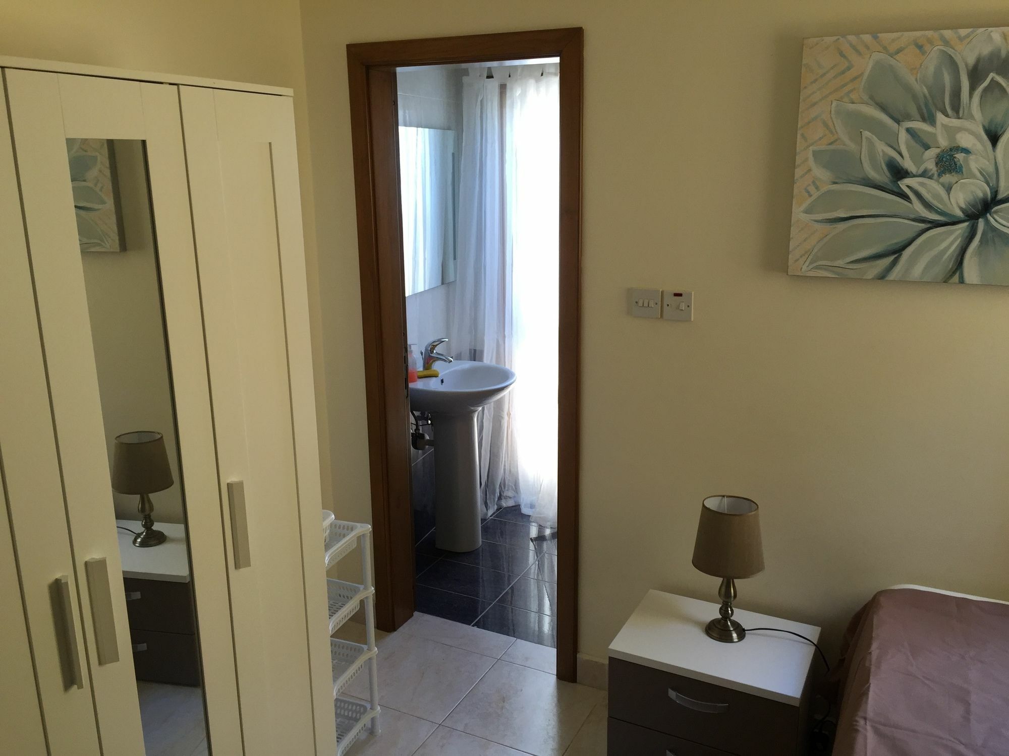 Seafront Apartment Blue Water St Paul's Bay Exterior foto