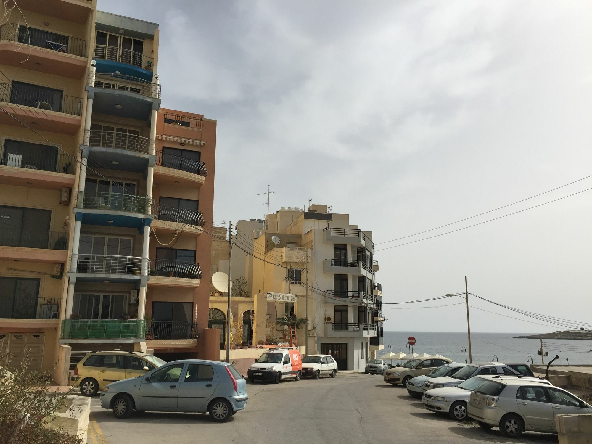 Seafront Apartment Blue Water St Paul's Bay Exterior foto