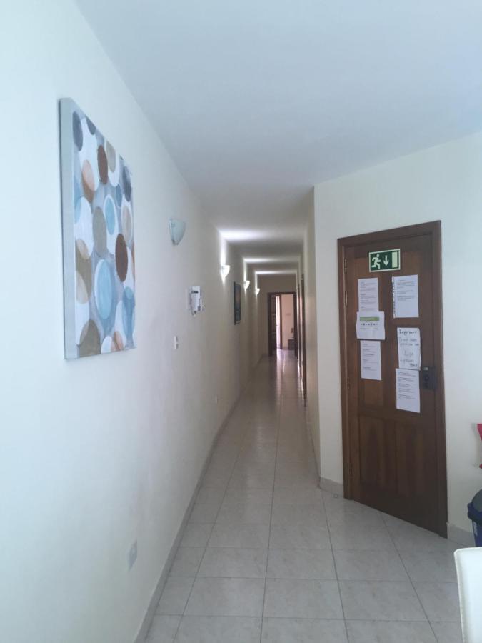 Seafront Apartment Blue Water St Paul's Bay Exterior foto